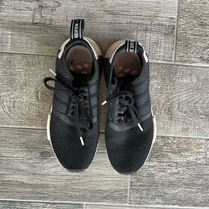 Adidas tennis shoes